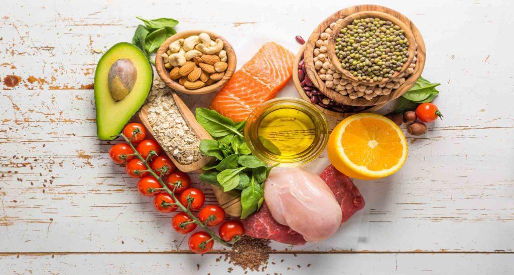 Alimentos y bebidas que te ayudan a combatir la sensación de sequedad