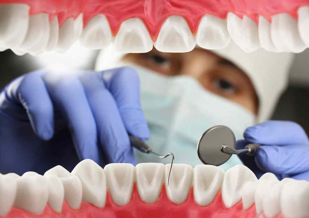 Dientes Conoides y Microdoncia