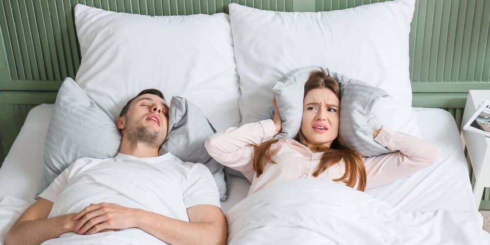 Apnea del Sueño y Ronquidos: ¿Puede tu Dentista Darte la Solución? Apnea del Sueño y Ronquidos: ¿Puede tu Dentista Darte la Solución?