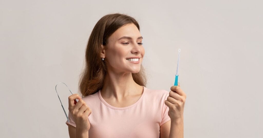 Tonsilolitos (Bolitas blancas en la garganta): Causa del mal aliento Tonsilolitos (Bolitas blancas en la garganta): Causa del mal aliento