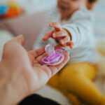 Chupete y dientes: ¿Hasta qué edad es seguro usarlo?