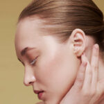 Lóbulos de las orejas rasgados: Reparación con ácido hialurónico