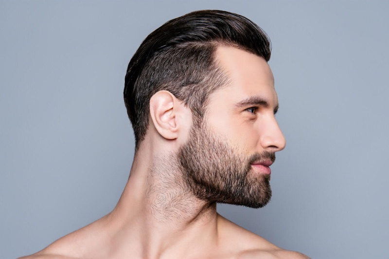 Masculinización facial: Definir mandíbula y mentón en hombres